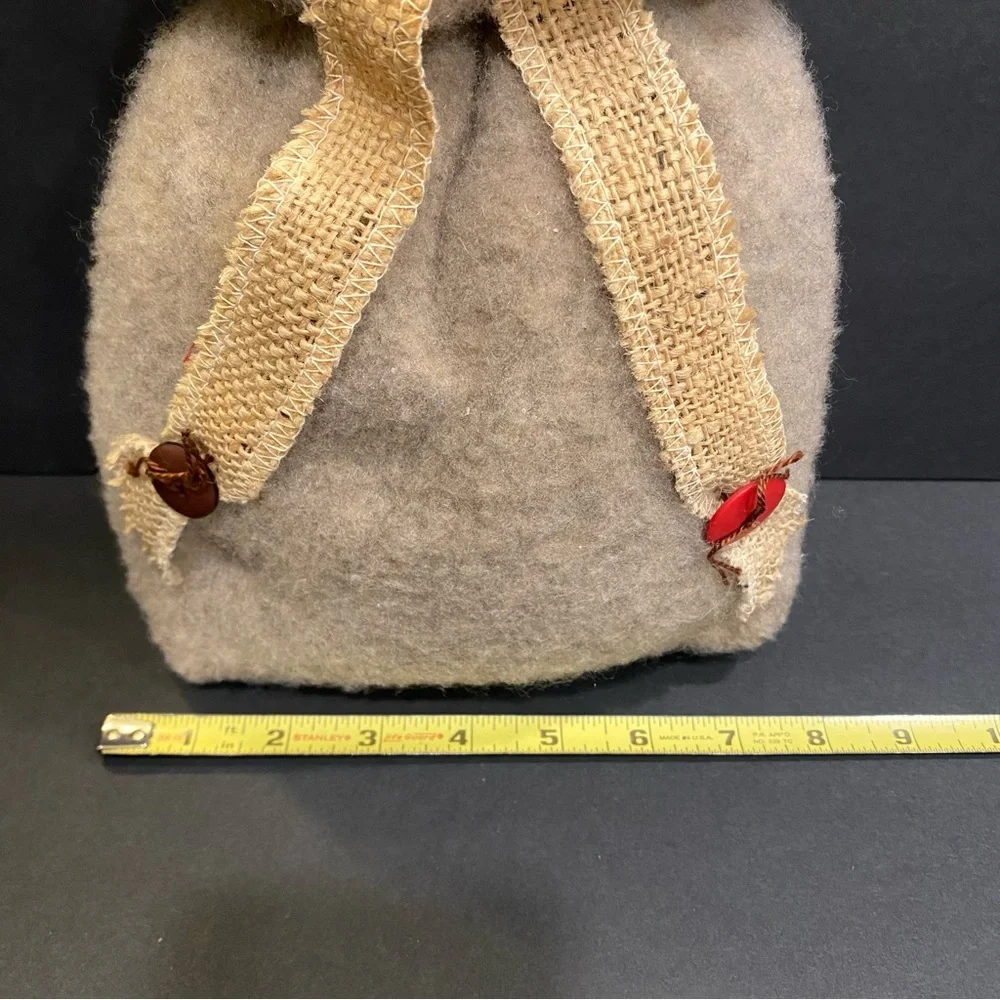 Bunnies By The Bay 1994‎ Limited Edition Krystal Suzanne Wool Holiday Bunny #527